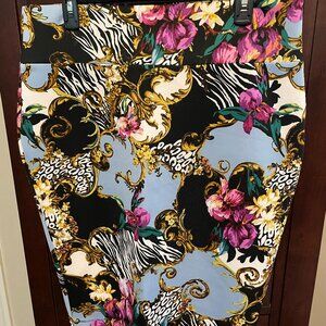 Thalia Sodi XL skirt